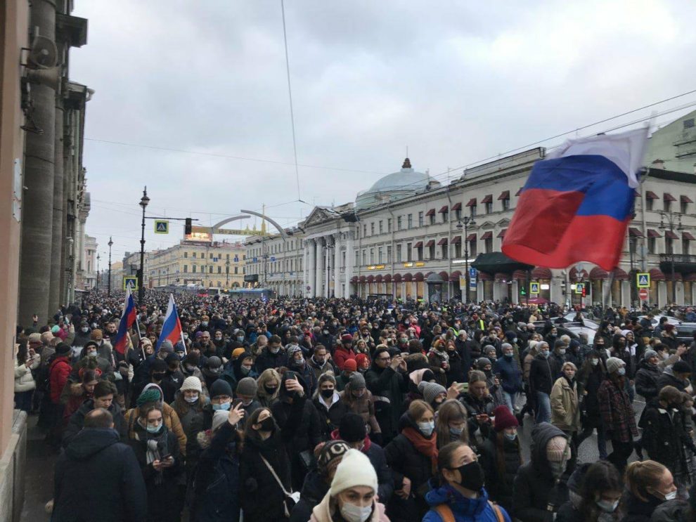Russia Explodes with Protests Against Putin Poisoning and Jailing His Biggest Opponent