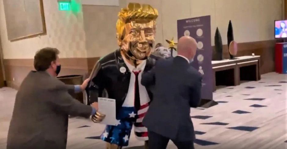 CPAC Mocked for Displaying Giant Gold Trump Statue
