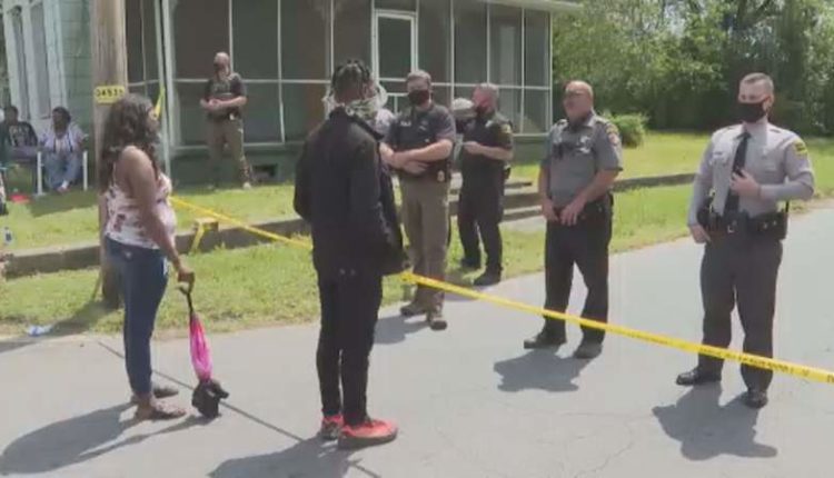 FBI opens civil rights investigation into police shooting of Andrew Brown Jr. - KPRC Click2Houston