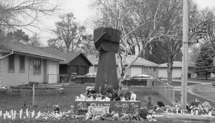 Left-Behind Suburbs Are a Civil-Rights Battleground