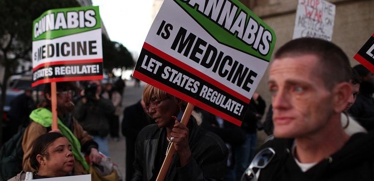 NJ court says contractor must pay for worker's medical pot