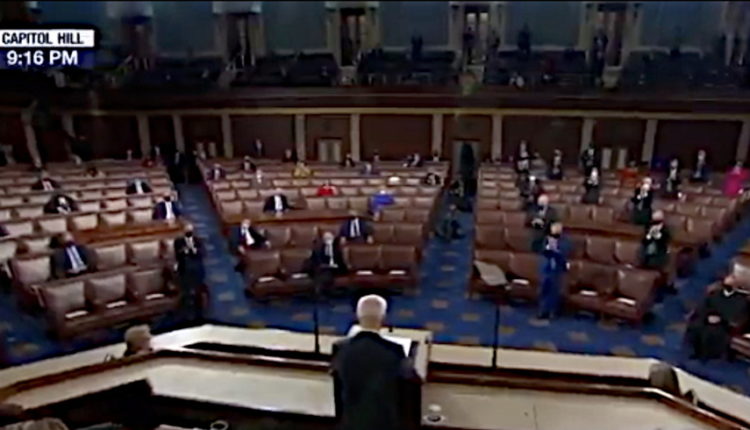 Republicans Blasted for Refusing to Applaud for Cutting Child Poverty in Half