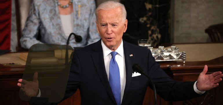 Biden calls for 12 weeks' paid family and medical leave