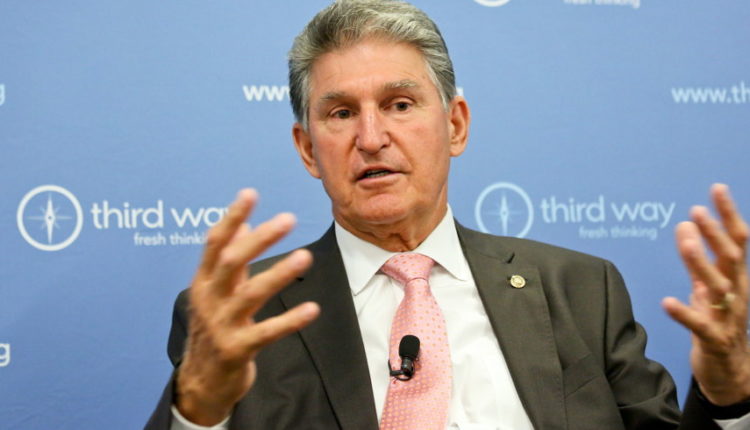 Joe Manchin Says His 'Better Judgment' Over Biden Was a 'Bipartisan' COVID Bill but President 'Wants to Show Strength'