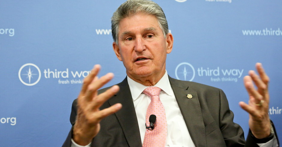 Joe Manchin Says His 'Better Judgment' Over Biden Was a 'Bipartisan' COVID Bill but President 'Wants to Show Strength'