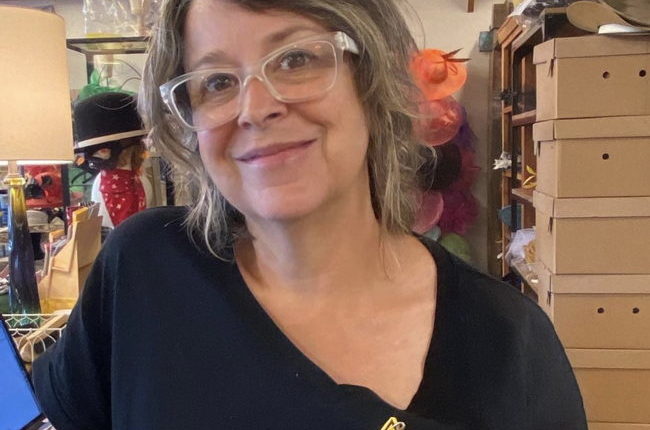 Tennessee Shop Under Fire for Selling Wearable Yellow Stars of David That Say 'Not Vaccinated'