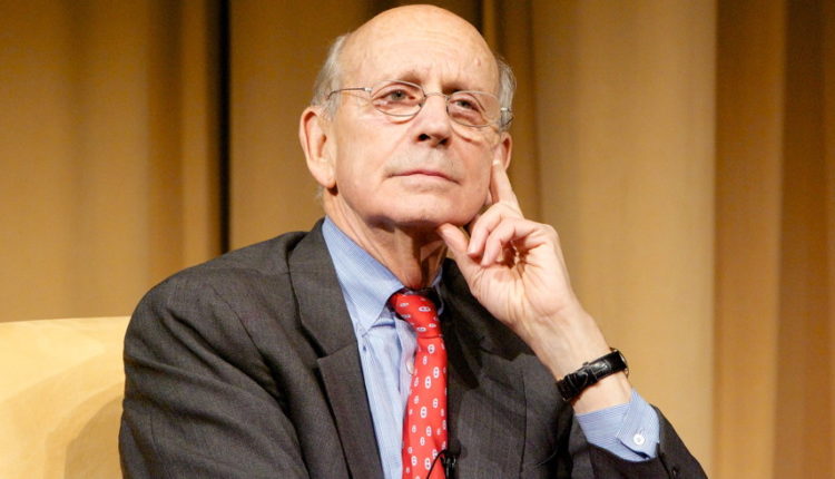 Liberals Message Justice Breyer in 'Fantasy Land' After McConnell Says He'll Block Biden Nominee