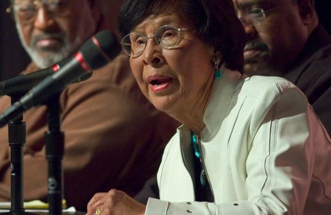 Austin philanthropist Ada Anderson addresses a panel discussion at the George Washington Carver Museum and Cultural Center in 2007.  The civil rights pioneer died on Thursday at the age of 99.