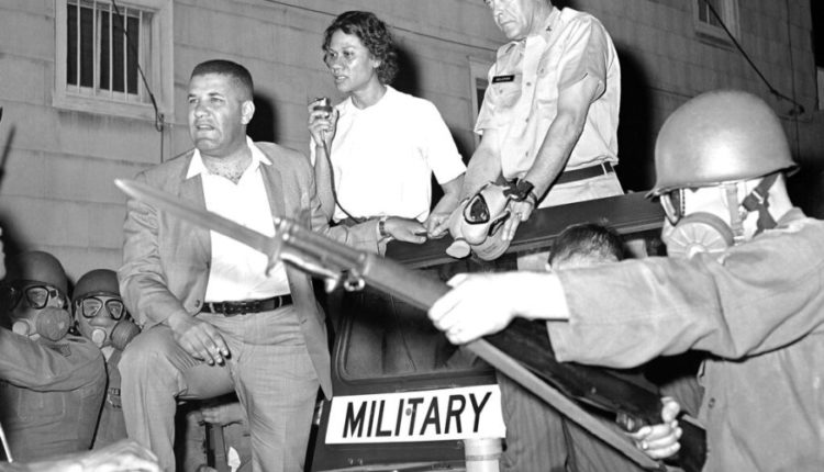 Gloria Richardson, civil rights pioneer who famously pushed away bayonet, dies at 99