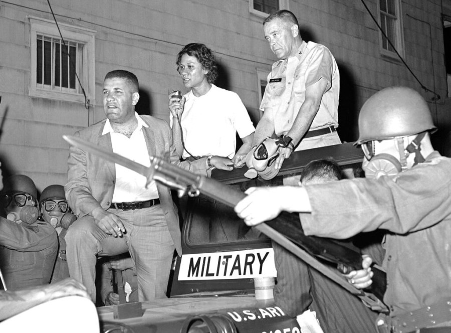 Gloria Richardson, civil rights pioneer who famously pushed away bayonet, dies at 99