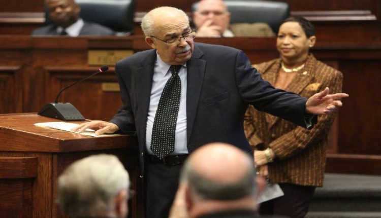 Chattanooga pastor & civil rights advocate Rev. Paul McDaniel passes away at age 90 - WRCBtv.com